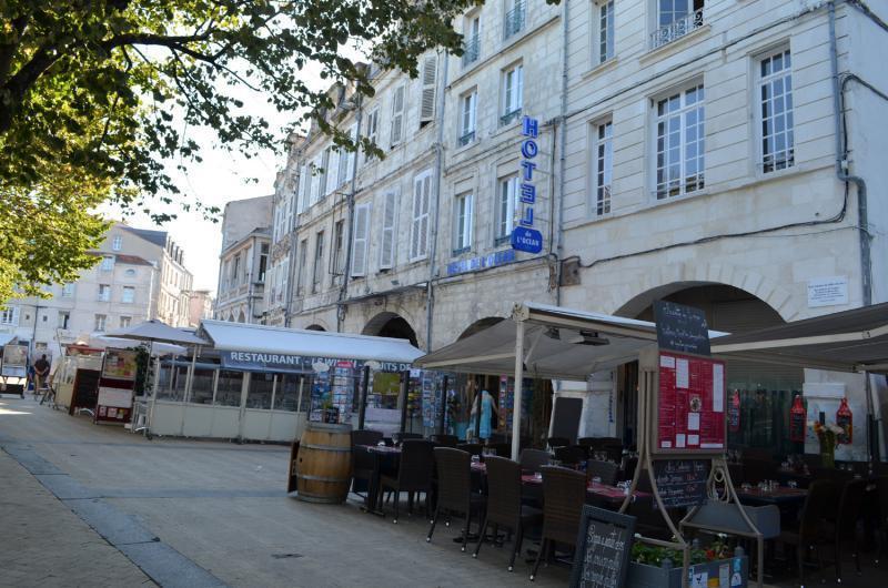 Hotel De L'Ocean La Rochelle  Exterior photo